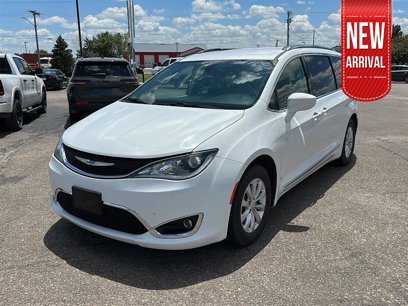 Used 2018 Chrysler Pacifica Touring-L