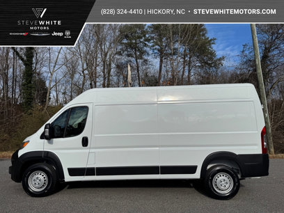 New 2025 RAM ProMaster 2500 w/ Convenience Group