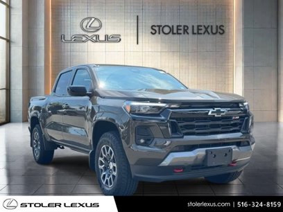Used 2024 Chevrolet Colorado Z71 w/ Z71 Convenience Package 2