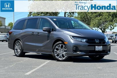 Certified 2025 Honda Odyssey Touring