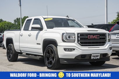 Used 2017 GMC Sierra 1500 SLE w/ SLE Value Package
