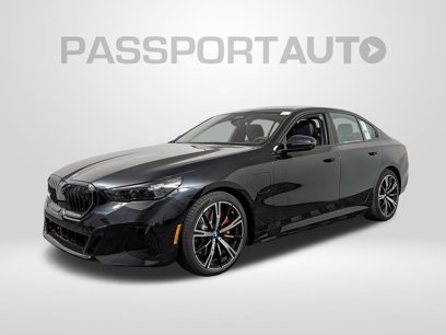 New 2026 BMW 550e xDrive w/ Premium Package