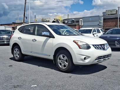 Used 2015 Nissan Rogue S w/ Convenience Package