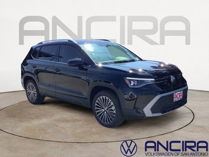 New 2025 Volkswagen Taos SE
