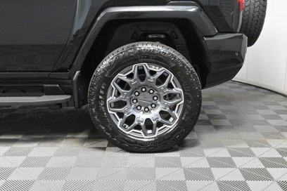 New 2025 GMC Hummer EV 3X w/ LPO, Cargo Utility Package