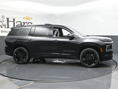 New 2025 Chevrolet Traverse High Country w/ LPO, Floor Liner Package