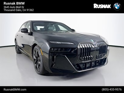 New 2025 BMW i7 xDrive60 w/ Executive Package