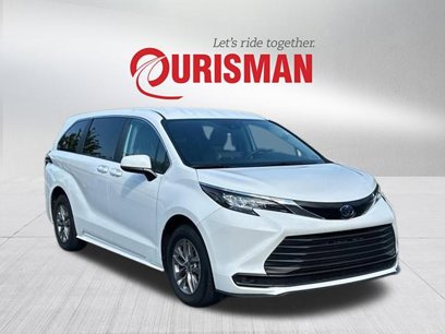 Used 2024 Toyota Sienna LE