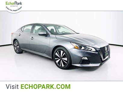 Used 2022 Nissan Altima 2.5 SV