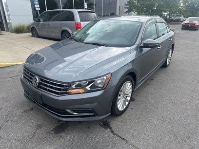 Used 2017 Volkswagen Passat 1.8T SE