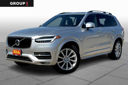 Used 2018 Volvo XC90 T5 Momentum w/ Convenience Package