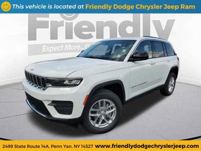 New 2025 Jeep Grand Cherokee Laredo w/ Luxury Tech Group I