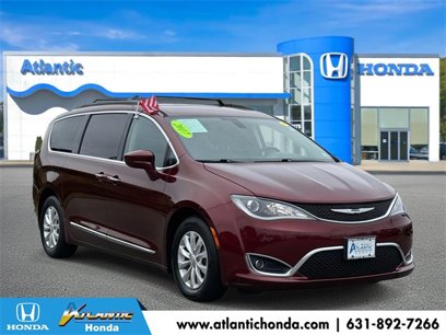 Used 2017 Chrysler Pacifica Touring-L