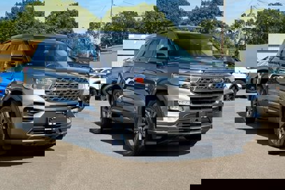 Used 2022 Ford Explorer XLT w/ Equipment Group 202A