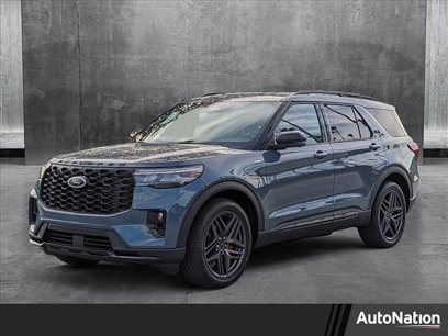 New 2025 Ford Explorer ST-Line w/ Premium Package