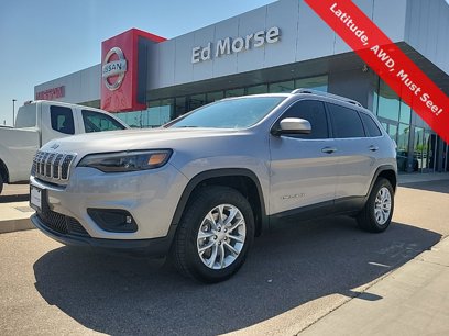 Used 2019 Jeep Cherokee Latitude w/ Popular Appearance Group