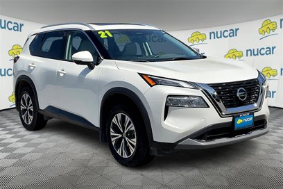 Used 2021 Nissan Rogue SV