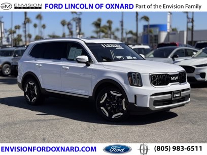 Used 2023 Kia Telluride EX w/ EX Captain's Chair Package
