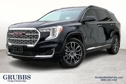 Used 2024 GMC Terrain Denali w/ Black Diamond Edition