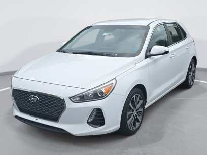 Used 2018 Hyundai Elantra GT w/ Style Package 02