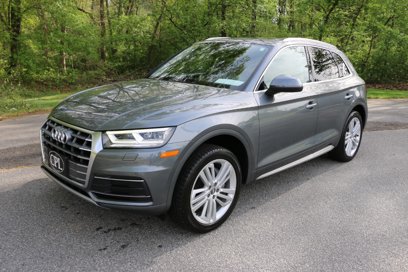 Used 2019 Audi Q5 2.0T Premium Plus w/ Premium Plus Package