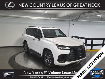 Used 2024 Lexus LX 600 4WD w/ Premium Package