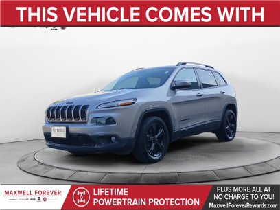Used 2018 Jeep Cherokee Latitude w/ Altitude Package