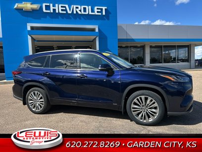 Used 2022 Toyota Highlander Platinum