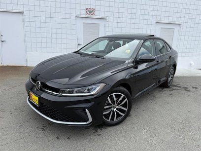 New 2025 Volkswagen Jetta SE