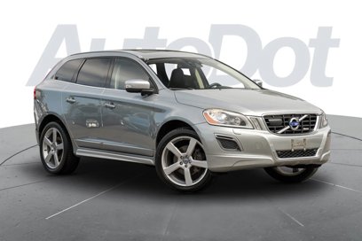 Used 2011 Volvo XC60 T6 R-Design w/ Convenience Pkg
