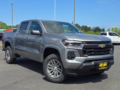 New 2025 Chevrolet Colorado LT w/ LT Convenience Package