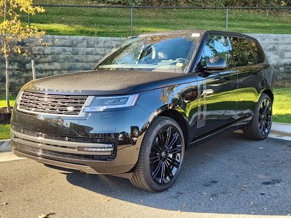 New 2025 Land Rover Range Rover SE