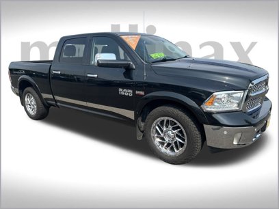 Used 2017 RAM 1500 Laramie w/ Convenience Group