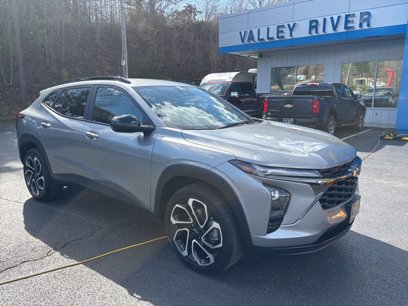 Used 2024 Chevrolet Trax RS