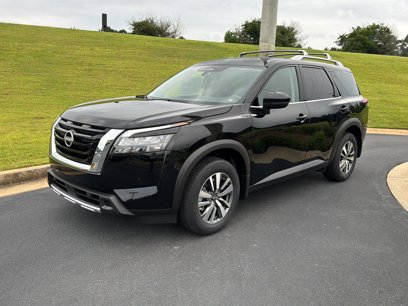 New 2025 Nissan Pathfinder SL