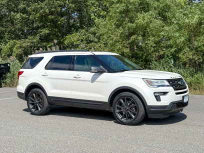 Certified 2018 Ford Explorer XLT w/ Equipment Group 202A