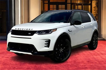 New 2025 Land Rover Discovery Sport Dynamic SE