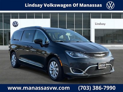 Used 2018 Chrysler Pacifica Touring-L