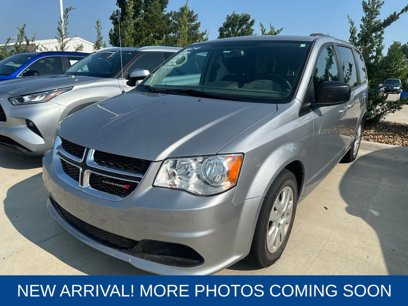 Used 2018 Dodge Grand Caravan SE w/ UConnect Hands-Free Group