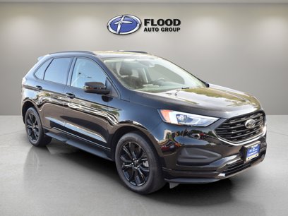 Used 2022 Ford Edge SE w/ Black Appearance Package