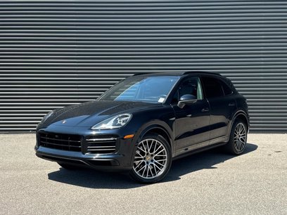 Certified 2023 Porsche Cayenne Platinum Edition