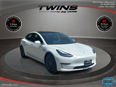 Used 2019 Tesla Model 3 Standard Range Plus