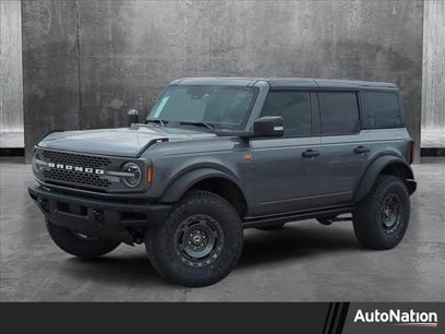 New 2025 Ford Bronco Badlands w/ Sasquatch Package