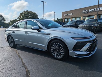 Used 2025 Hyundai Sonata Limited