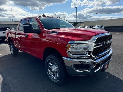 New 2024 RAM 2500 Tradesman w/ Chrome Appearance Group