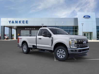 New 2024 Ford F350 XLT w/ FX4 Off-Road Package