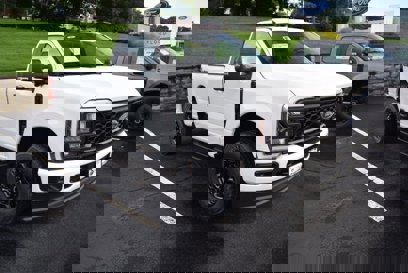 New 2025 Ford F350 XL
