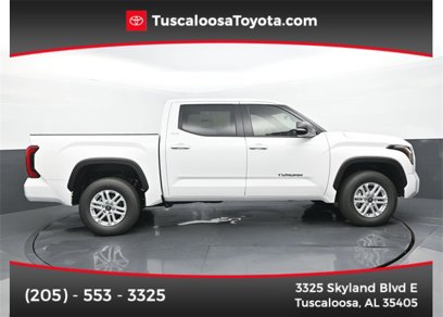 New 2025 Toyota Tundra SR5 w/ SR5 Premium Package