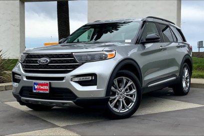 New 2024 Ford Explorer XLT w/ Equipment Group 202A