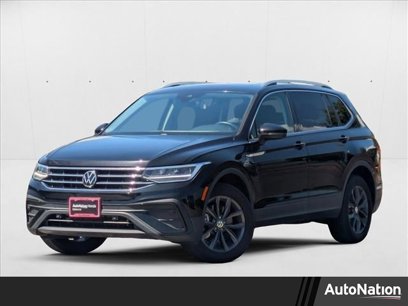 Used 2022 Volkswagen Tiguan SE w/ Panoramic Sunroof Package